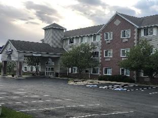 Maquoketa Hotel | AmericInn by Wyndham Maquoketa