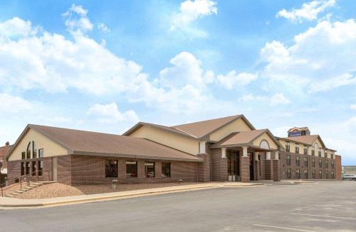 Ottumwa Hotel | AmericInn by Wyndham Ottumwa
