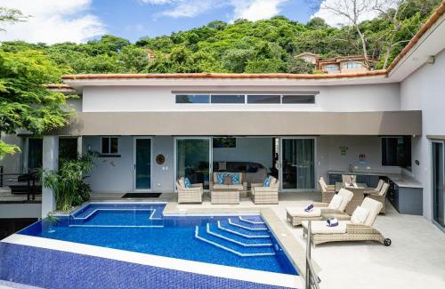 Panama Beach House | Amigos De Tortuga