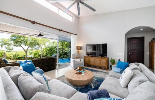Panama Beach House | Amigos De Tortuga