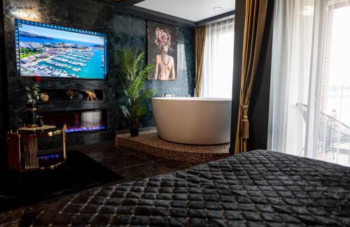Kaunas Apartment | AMJ Royal Apartments - 115 - Black Rubby