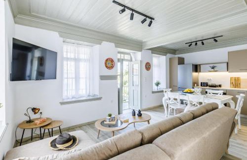 Glossa House | Amorama Suites