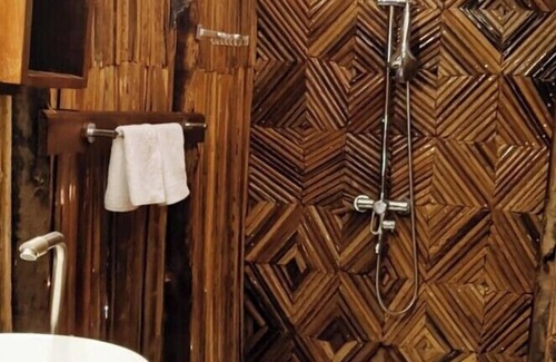 Mahajanga Resort | Ampazony Lodge