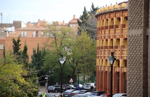 El Gancho Apartment | Amplio apartamento Plaza de Toros