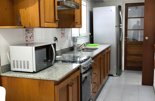 Remedios de Escalada Apartment | Amplio Departamento en Buenos Aires - Equipado - Zona Gastronómica - Vista