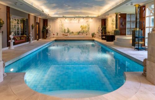 Municipality of Laren House | Amsterdamgarden - stunning garden villa with pool close to Amsterdam