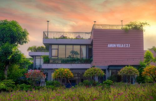 Phuc Yen Villa | Amun Villa - Venuestay