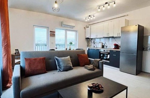 Iasi Apartment | AmurResidence 4Relax private-Sauna family 3 rooms, free parking