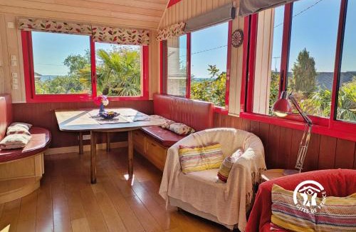 Saint-Hilaire-du-Maine House | Anémérial et Capucine