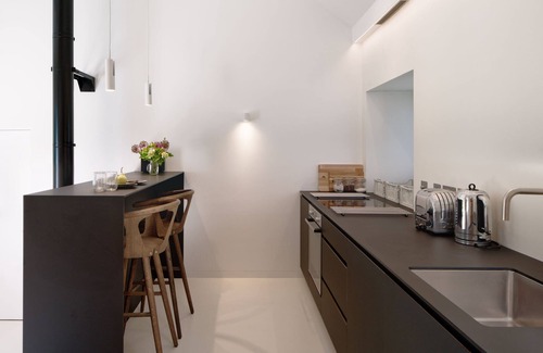 Penicuik House | An architect designed rural retreat near Edinburgh with wood-fired sauna.