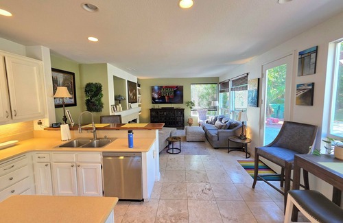 Rancho Penasquitos House | An Artist's Dream 3-Bedroom Retreat with Pool, Hot Tub, Firepit, BBQ island
