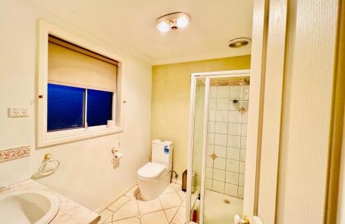 Sydenham Cabin | An Ensuite Comfort in Sydenham