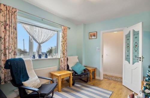 Connemara House | An Teachin Corcra
