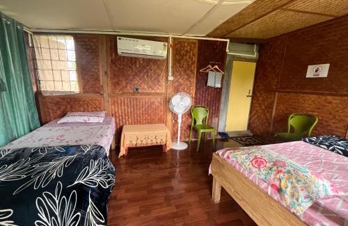 Amini House | Ana Homestay Roing