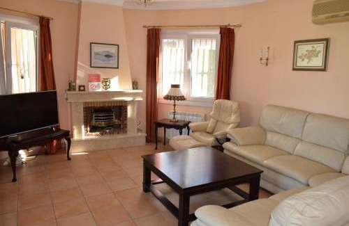 Molinell Ski Chalet | Anacasa Villa Murillo Oliva Nova MET CH1900