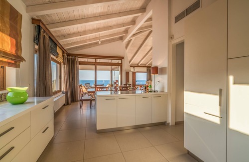 Argassi Apartment | Ananta Blue 3 Bedroom Apartment full Sea View