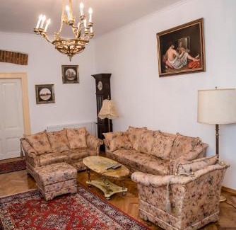 Medias Apartment | Anastasia