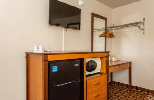 Reedsport Hotel | Anchor Bay Inn