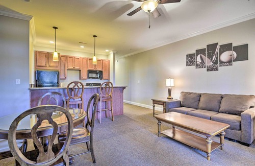 Spring Lake Condo | Anderson Creek Resort Condo on Golf Course w/Pool