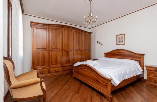 Marghera Apartment | Andrea House With Parking