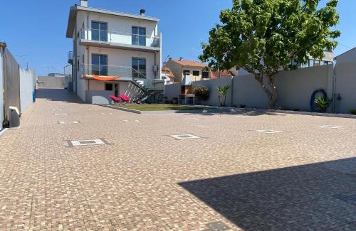 Angeiras House | Angeiras Beach House - Porto - Villa by the Sea
