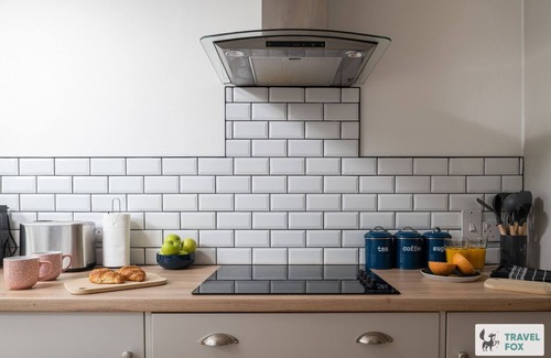 Alton Cottage | Angel Cottage 5 mins drive to Alton Towers