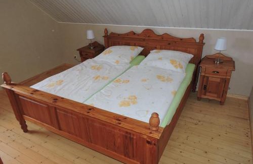 Rhede Apartment | Angelika Ferienwohnung im DG