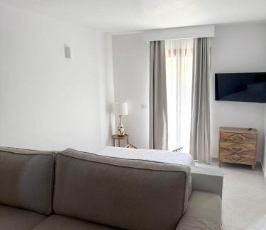 Perdhika Apartment | Angelina Boutique Escape
