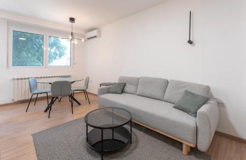 Dorcol Apartment | Angelo S