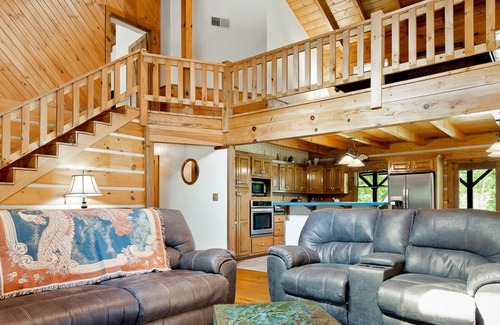 Lookout Mountain Cabin | 🏕️ Angels Cabin, Firepit, Pool Table, LKT Mountain - Chattanooga Dwtn15 min!