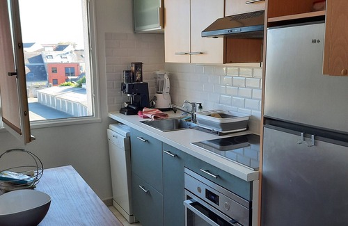 Saint-Serge Apartment | ANGERS Apt/Box 10 minutes walk from city center, St Serge University, Faculty of Law