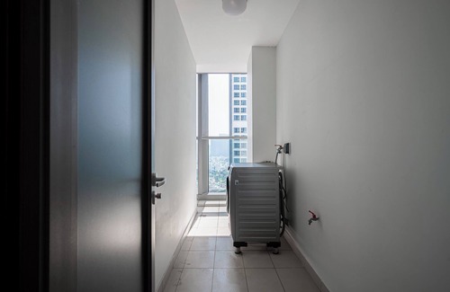 Hang Xanh Apartment | ANGIA Landmark 81 Royal Residence