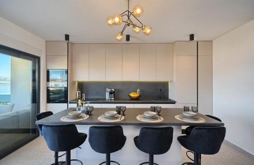 Slatine Apartment | Angie's Rooftop Apartment