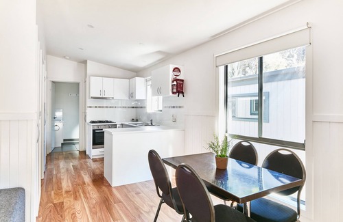 Anglesea House | Anglesea Family Caravan Park
