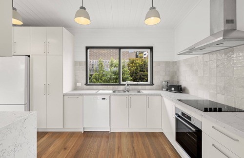 Anglesea House | Anglewoods Summary: A
