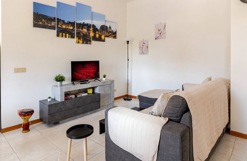 Borghesiana Apartment | Angolo di Roma. Climatizzato-Wi-Fi-Parking-Metro C
