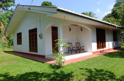 Patuwatha House | Anjana Villa