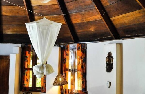 Axim Hotel | Ankobra Beach Resort