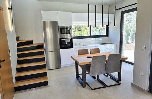 Frinion Villa | Anmaria Luxury