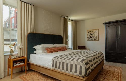Fishtown Hotel | Anna and Bel