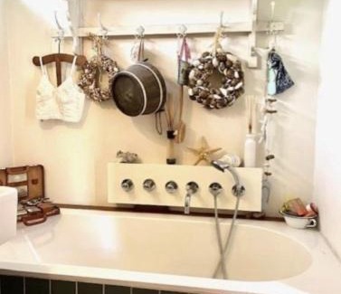 Oostelijke Eilanden en Kadijken Bed & Breakfast | Anna's Houseboat Bed & Breakfast
