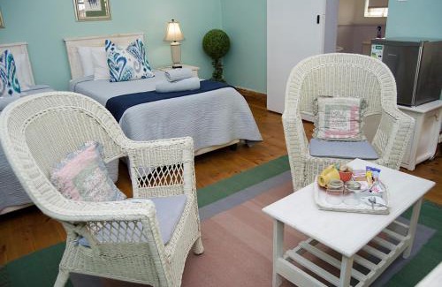 Cradock Bed & Breakfast | Annies House