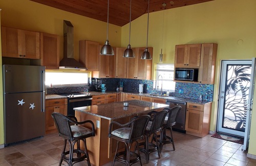 Estate Salt River Villa | Another Day in Paradise, Luxury Villa on the Beach with private pool !