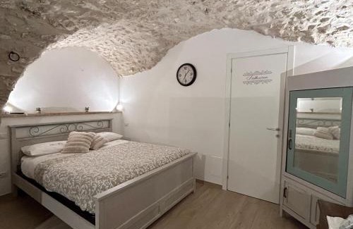 Casali di Serravalle Apartment | Antica Carbonaia di Norcia