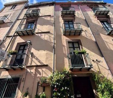 Bosa Historic Centre Hotel | Antica Dimora - Camera con bagno