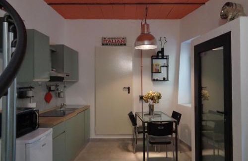 Ispra Apartment | Antico Glicine