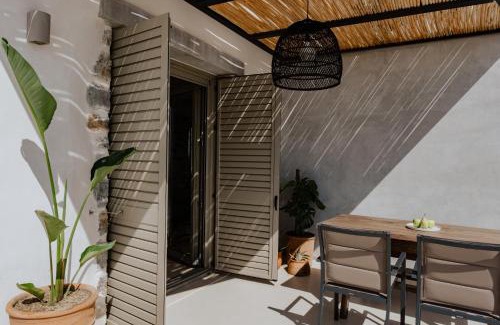 Mirthios House | Antigone's Stone House