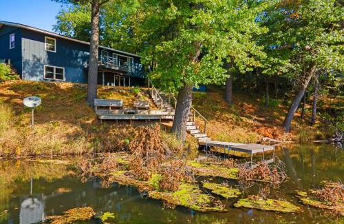 Waupaca House | Antiquing and Fishing Riverfront Waupaca Home!
