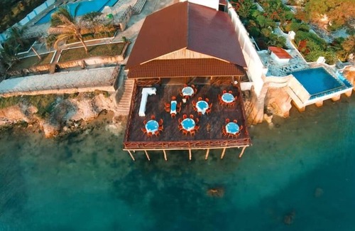Chuini Bed & Breakfast | ANU SOUL PARADISE RESORT