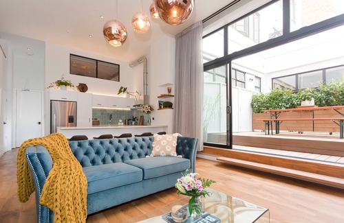 Auckland Central Business District Apartment | Anzac North Loft - 4 Bedrooms + 2 Free Car Parks!